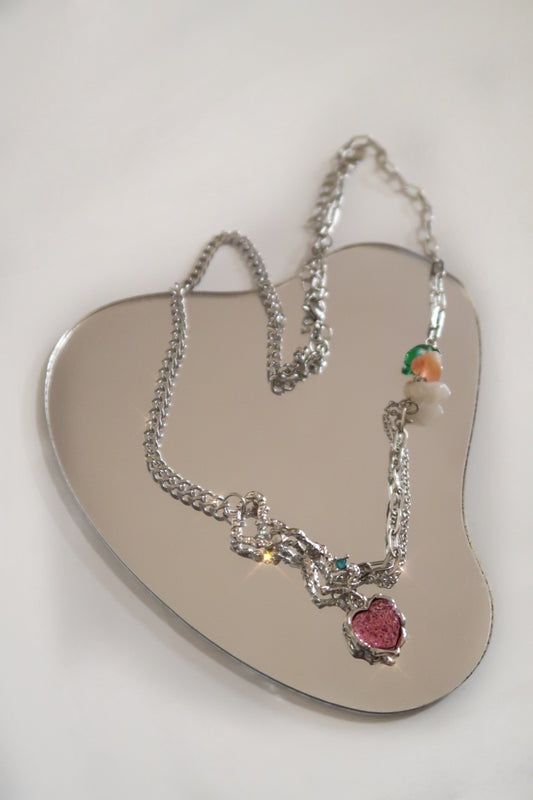candy stone w/ heart  necklace