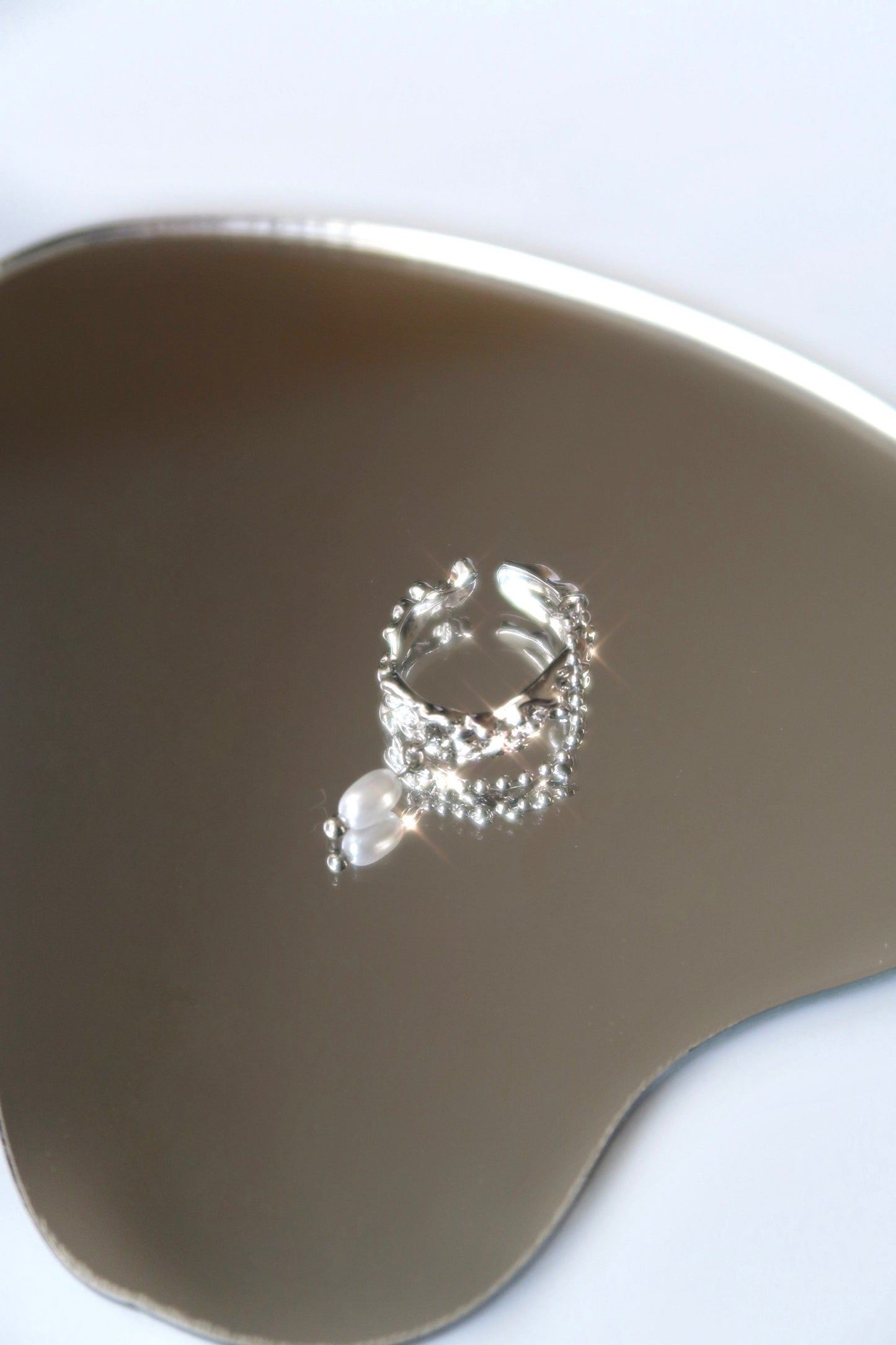 Undersea treasure ring