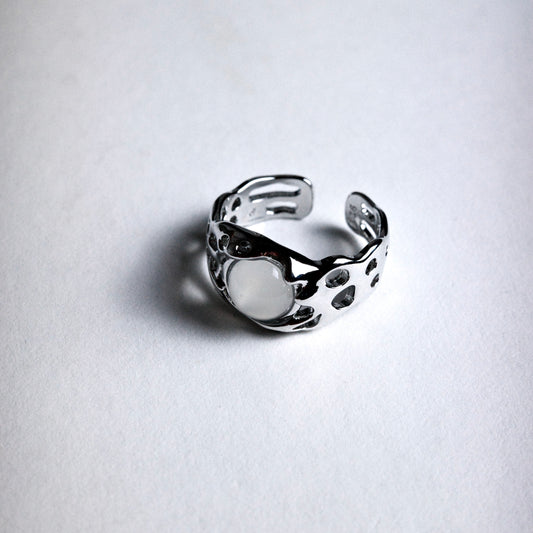 Lunar Dewdrop