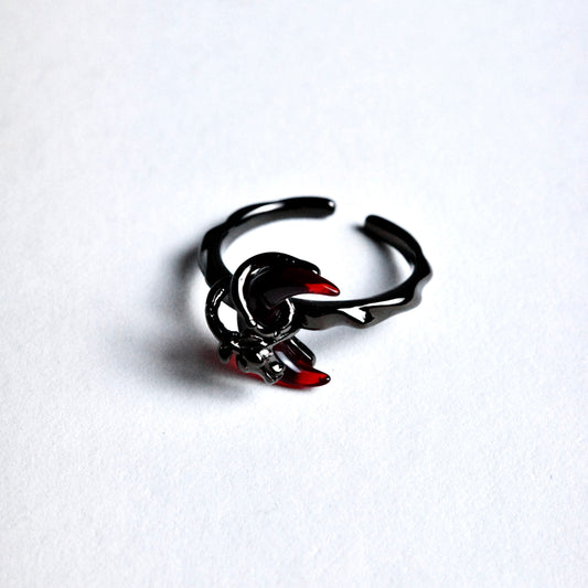 Blood Moon Claw