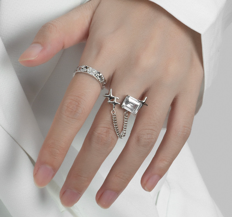 Minimalist Chain Crystal Ring