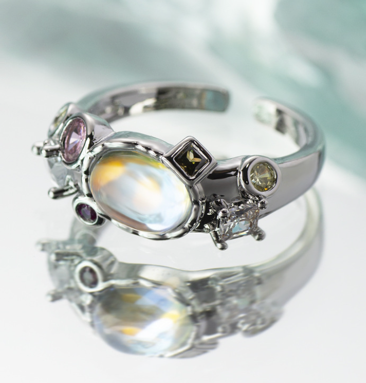 Oval Galaxy Ring