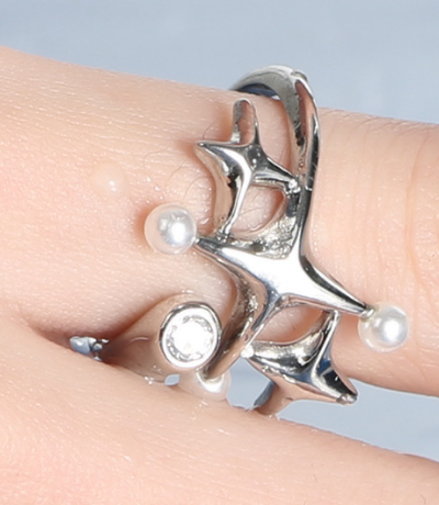 Crucifix Star Ring